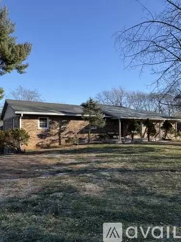 Main picture of 11 Hightower Ct