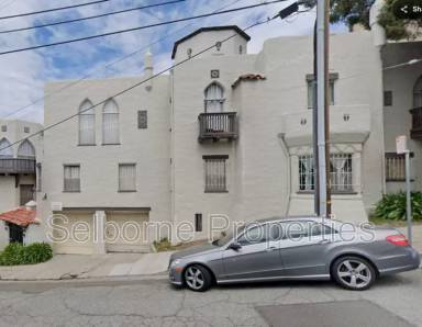 Main picture of 2609 Ivy Dr