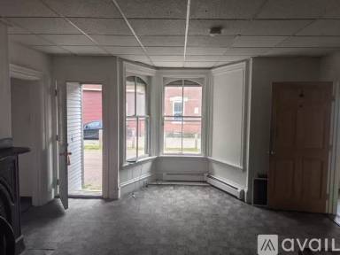 Main picture of 110 N Union St