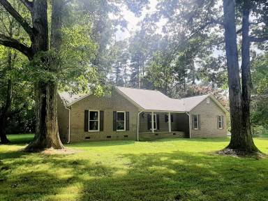 Main picture of 819 Homestead Rd