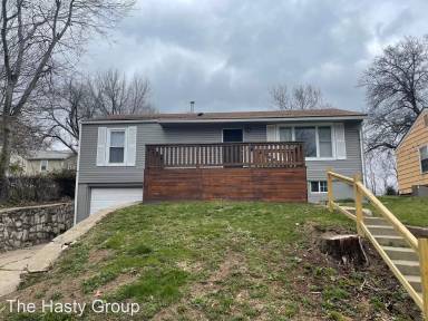 Main picture of 5108 E 30th St