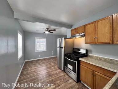 Main picture of 1109 Cherry Ave
