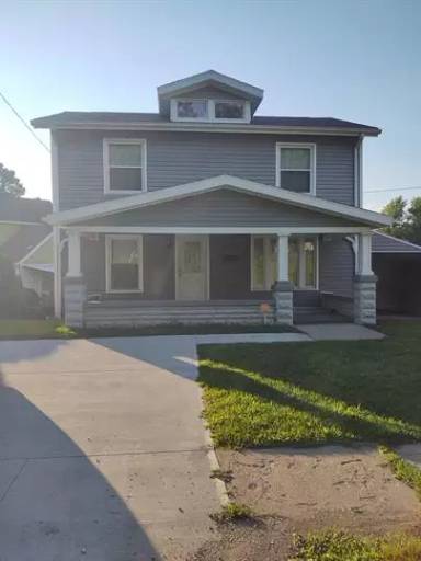 Main picture of 413 Highland Ave
