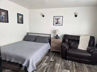 Main picture of 420 4th St NE