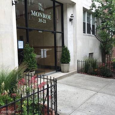 Main picture of 3521 79th St