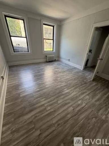 Main picture of 265 Beech St