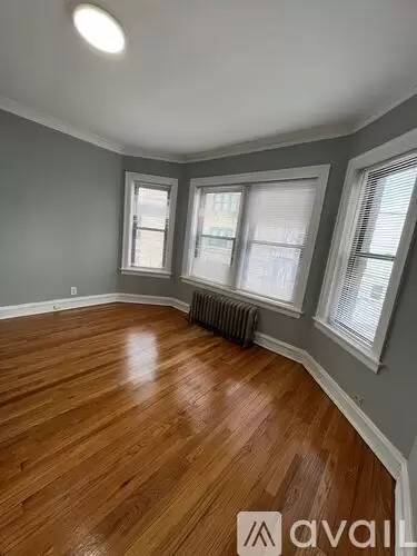 Main picture of 8010 S Eberhart Ave