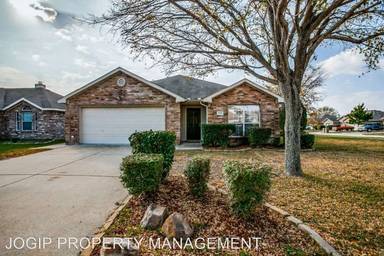 Main picture of 4406 Fox Meadows Ln