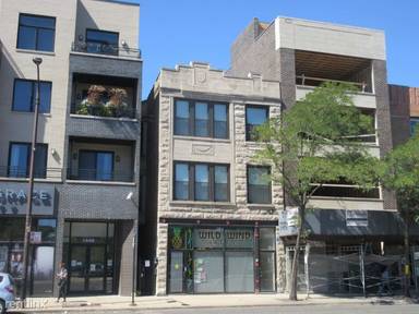 Main picture of 1414 N Western Ave