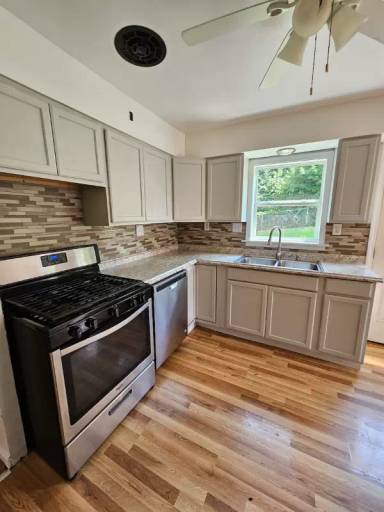 Main picture of 324 Stevenson Rd