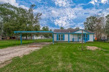Main picture of 20372 Oakshade Dr