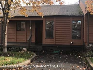 Main picture of 47 W Hersey St