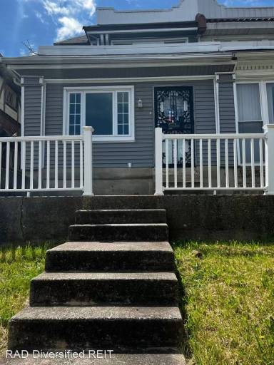 Main picture of 5320 Lebanon Ave