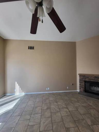 Main picture of 21247 Chardonnay Dr