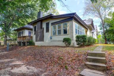 Main picture of 2407 Hickory St