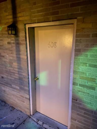 Main picture of 600 Walters St