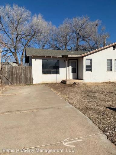 Main picture of 518 W 11th St