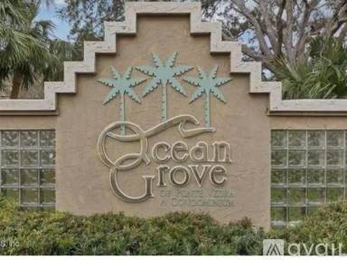 Main picture of 15 Arbor Club Dr