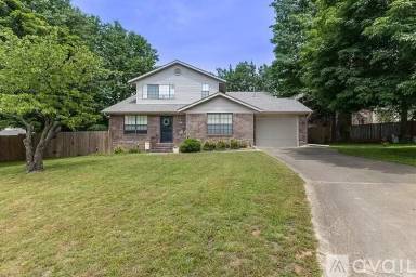 Main picture of 2576 W Houston St
