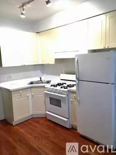 Main picture of Ann Lenore Apartments