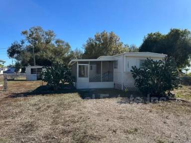 Main picture of 7891 Suncoast Dr