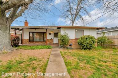 Main picture of 1411 Arcade Blvd