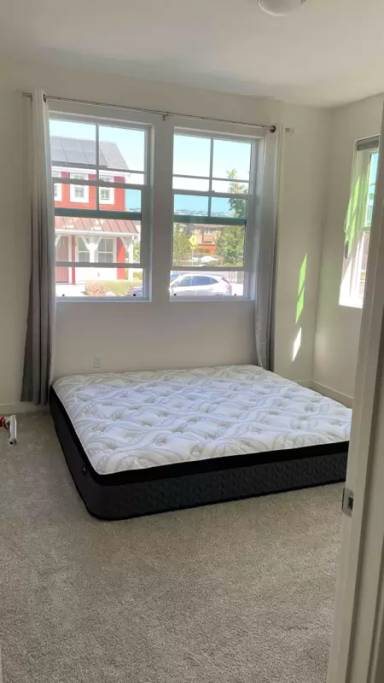 Main picture of 1824 Pico St