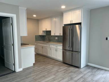 Main picture of 4328 Fanuel St