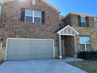 Main picture of 25628 Microstar Way