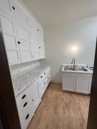 Main picture of 720 6th Ave N