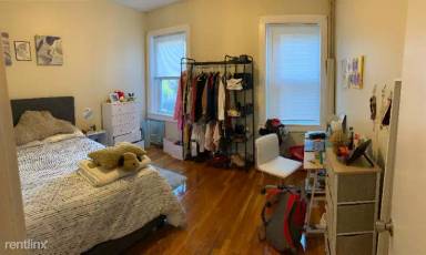 Main picture of 1193 Commonwealth Ave