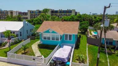 Main picture of 440 Nautilus Ave