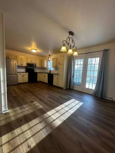 Main picture of 70 Brookfield Rd