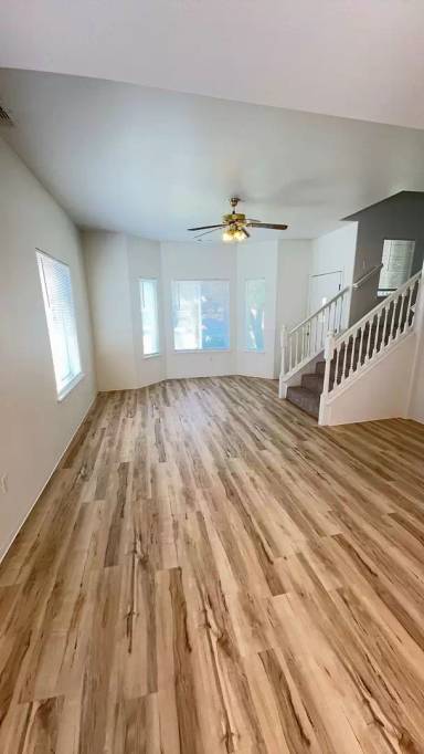 Main picture of 3834 Viewcrest Dr