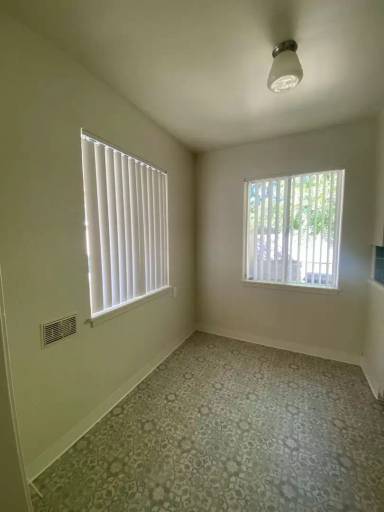 Main picture of 329 D St