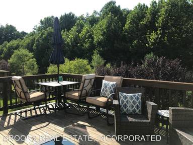 Main picture of 4609 Noland Blvd