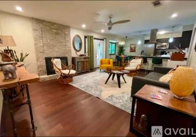 Main picture of 2704 Channing Cir