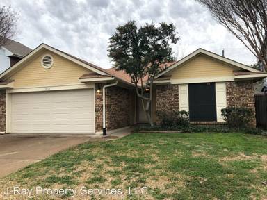 Main picture of 2112 Woodland Oaks Dr