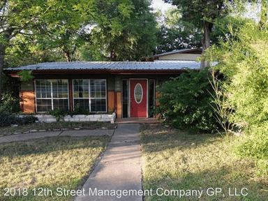 Main picture of 1609 Sylvan Dr