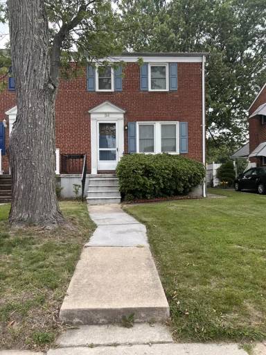 Main picture of 34 Sipple Ave