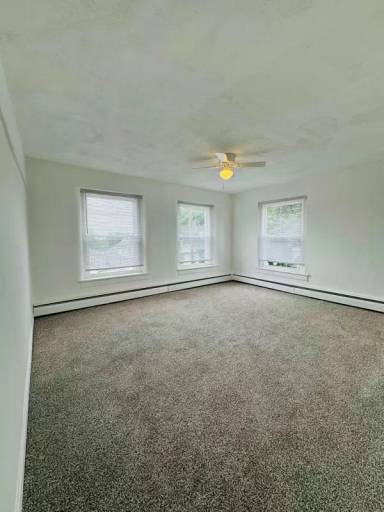Main picture of 48 Main St