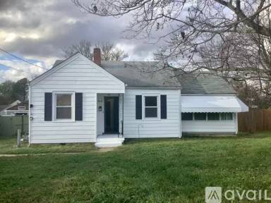 Main picture of 526 Riverview Rd