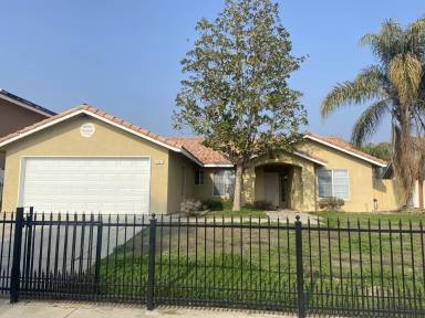 Main picture of 2127 Poplar Ave