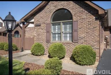 Main picture of 19320 Country Dr