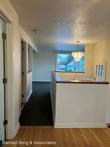 Main picture of 10617 3rd Ave SW