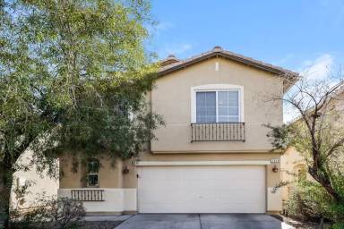 Main picture of 7310 Prussian Green St