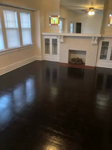 Main picture of 2831 N 49th St