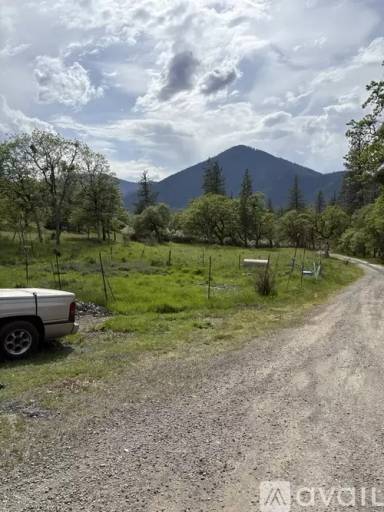 Main picture of 941 Upper Applegate Rd