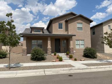 Main picture of 2613 Houser Ave SE