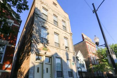 Main picture of 1837 S Allport St